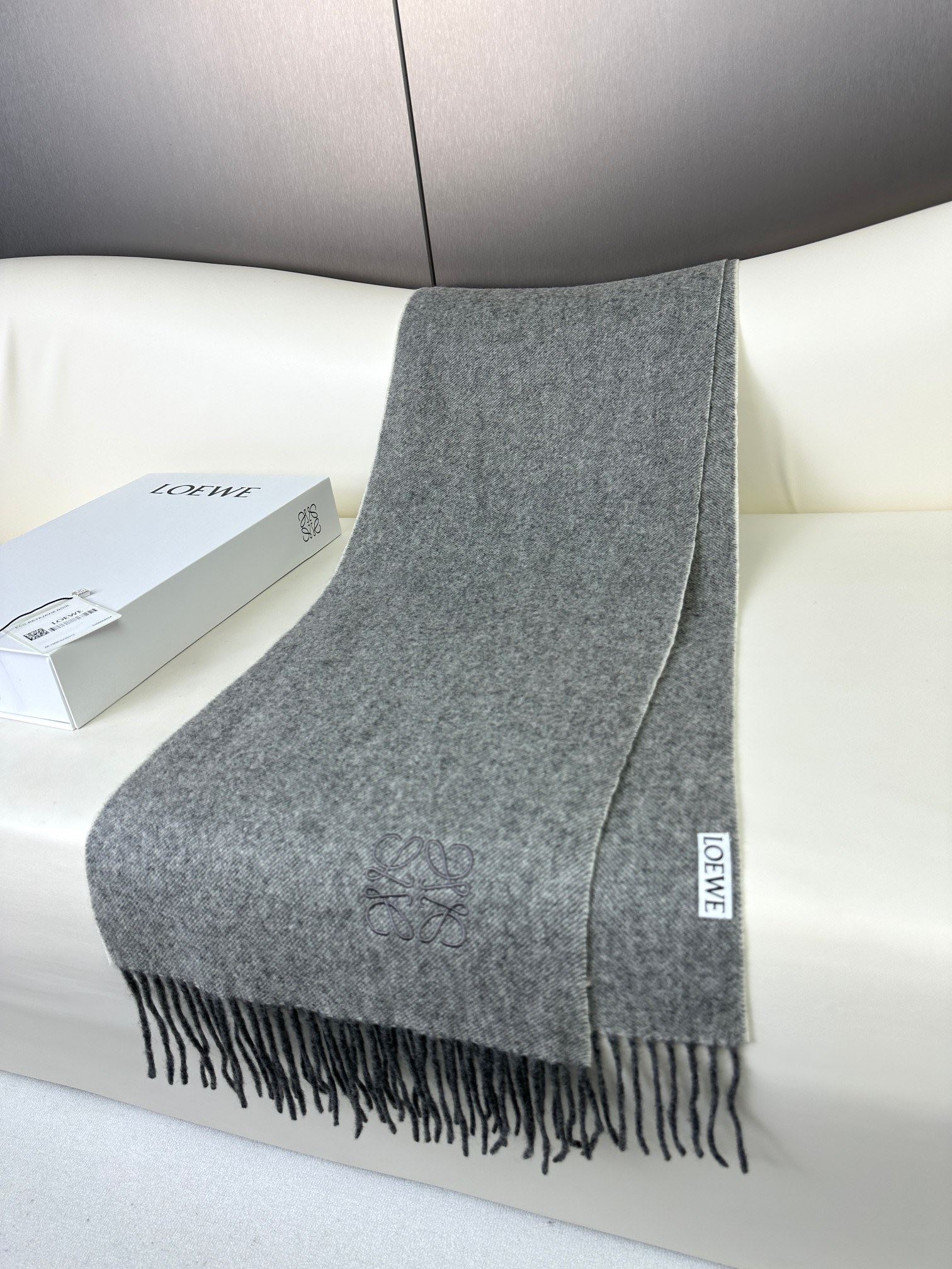 Loewe Scarf